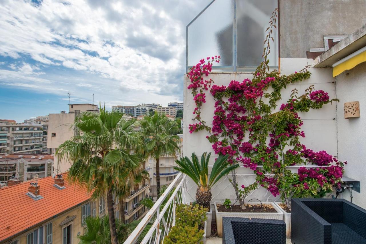 Fleurs De Nice Furnished Flat Apartment ภายนอก รูปภาพ